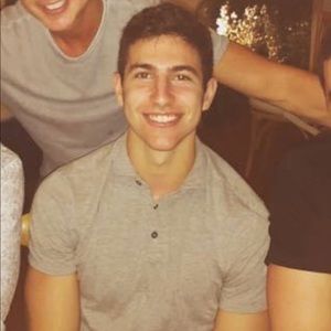 Meet your Posher, Corey